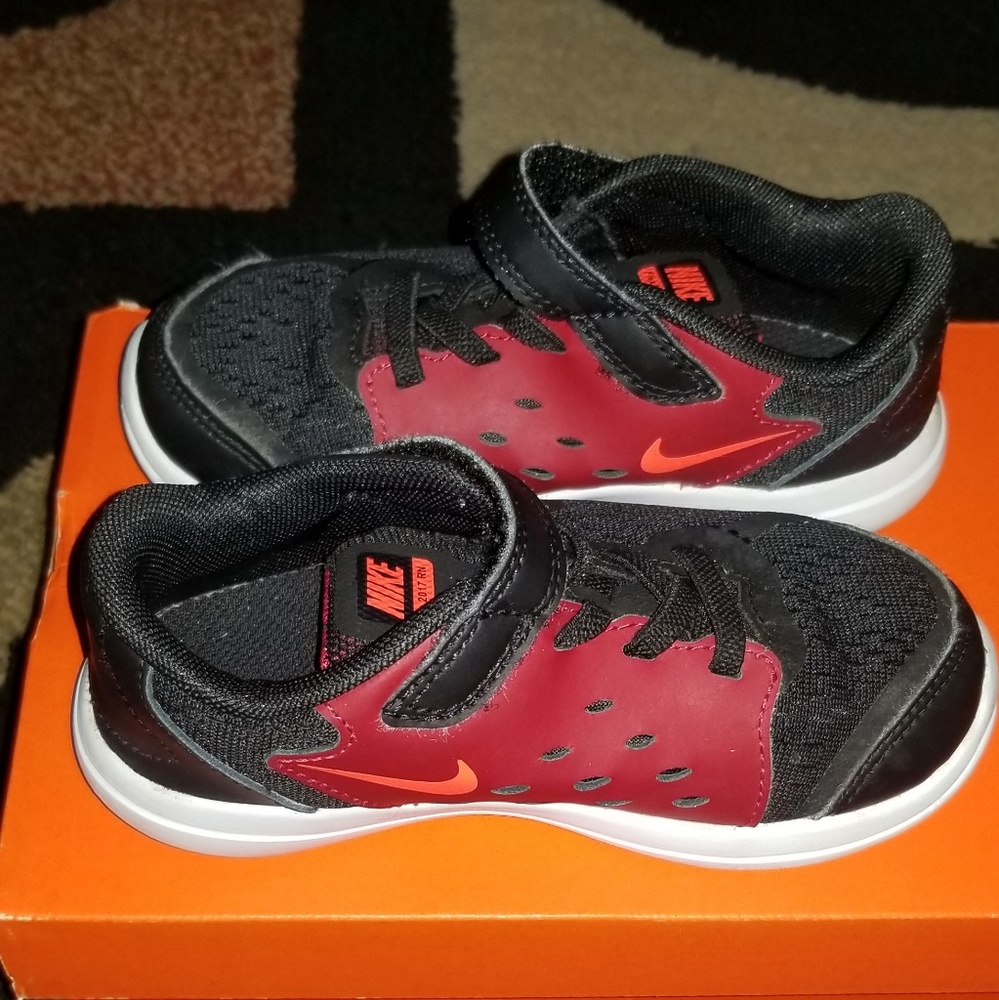 Little boy's sneakers